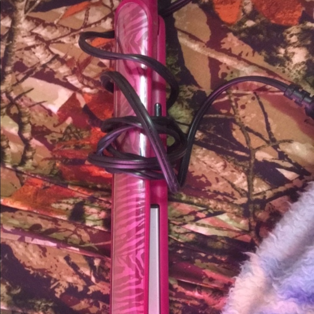 Straightener